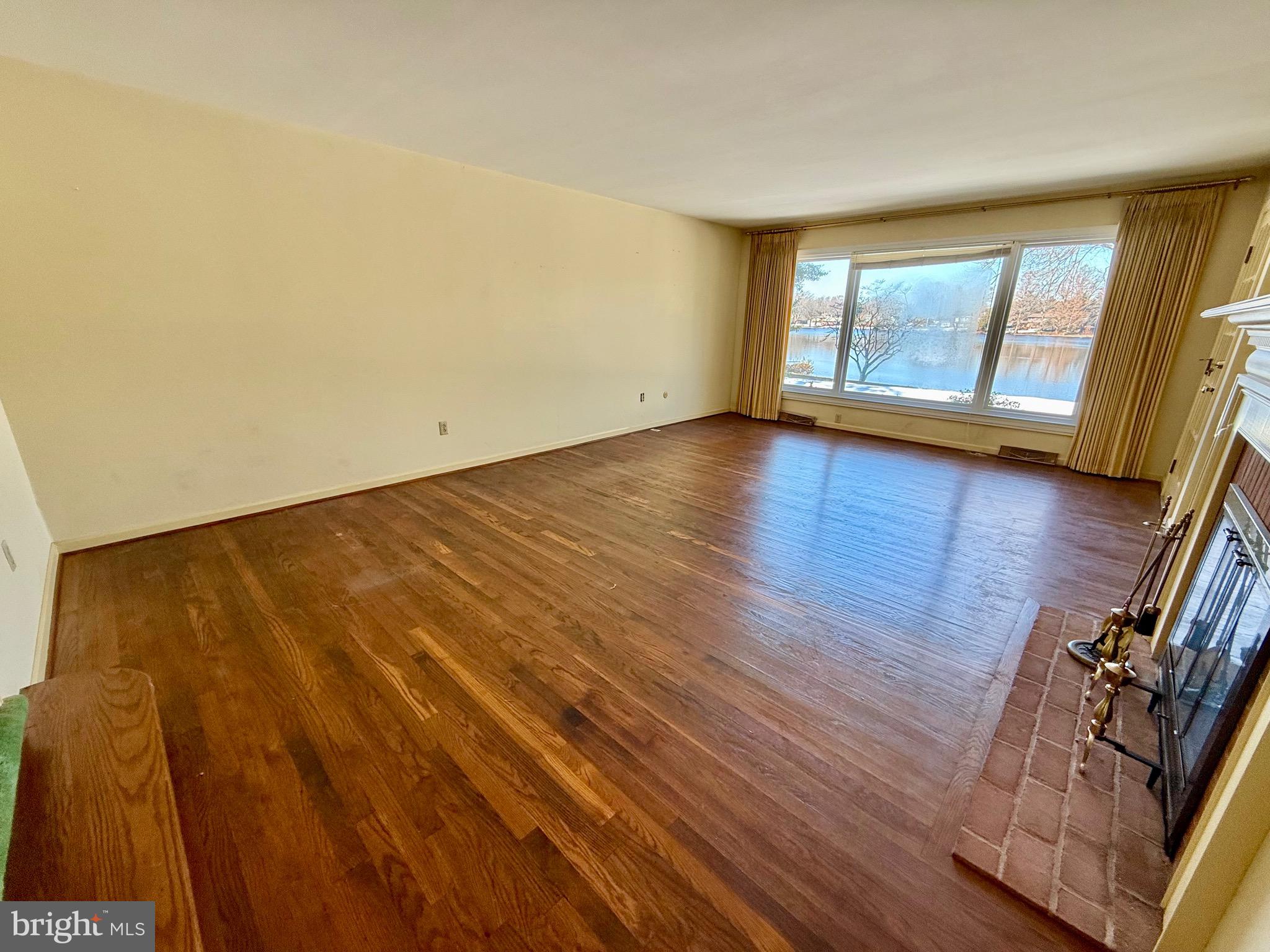 HAVEN LAKE ACRES - Residential