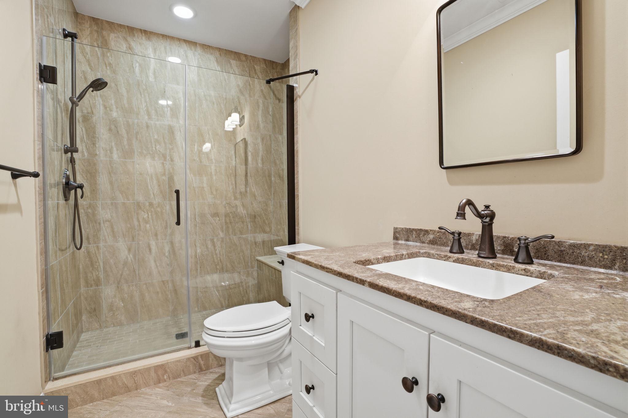 NEWTOWN WALK - Residential