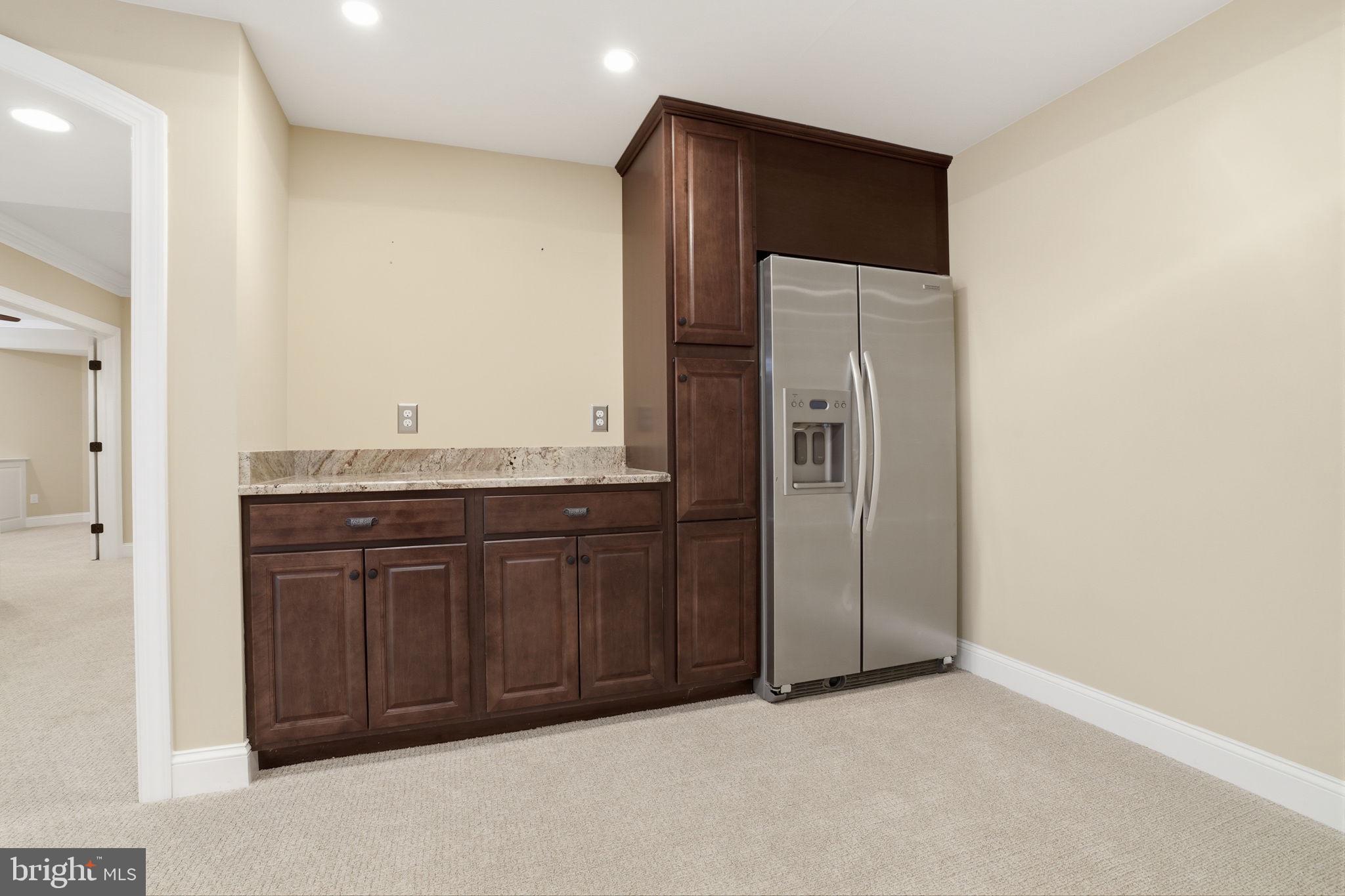 NEWTOWN WALK - Residential