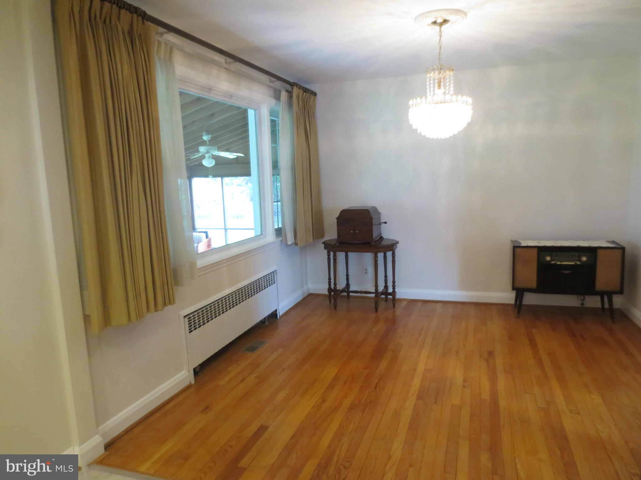 DARNALL MANOR - Residential