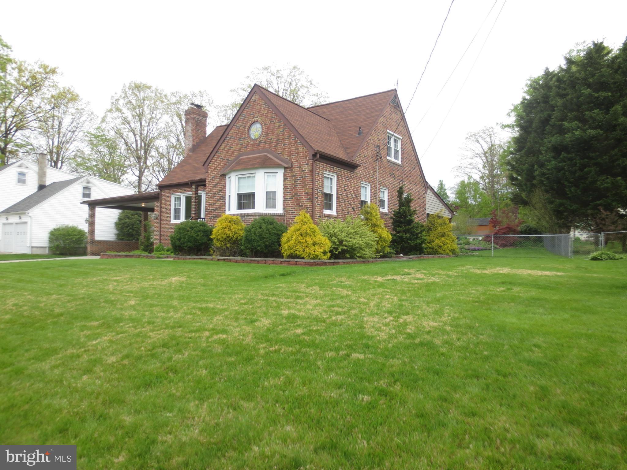 DARNALL MANOR - Residential