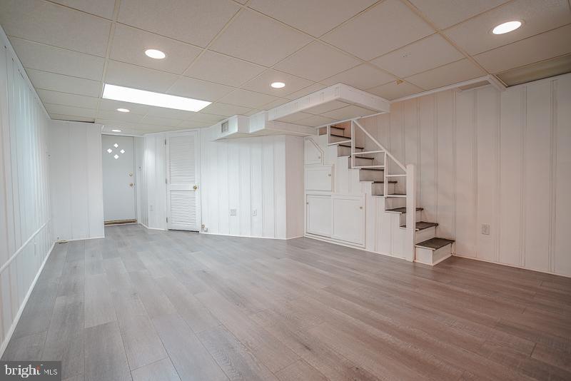 BRIDESBURG - Residential