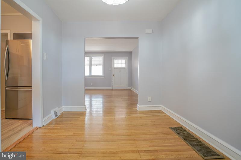 BRIDESBURG - Residential