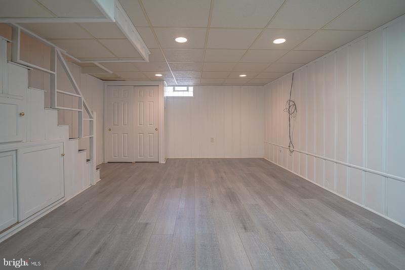 BRIDESBURG - Residential