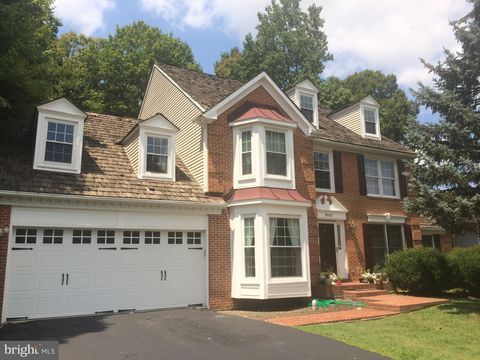 8502 CHASE GLEN CIRCLE FAIRFAX STATION VA 22039