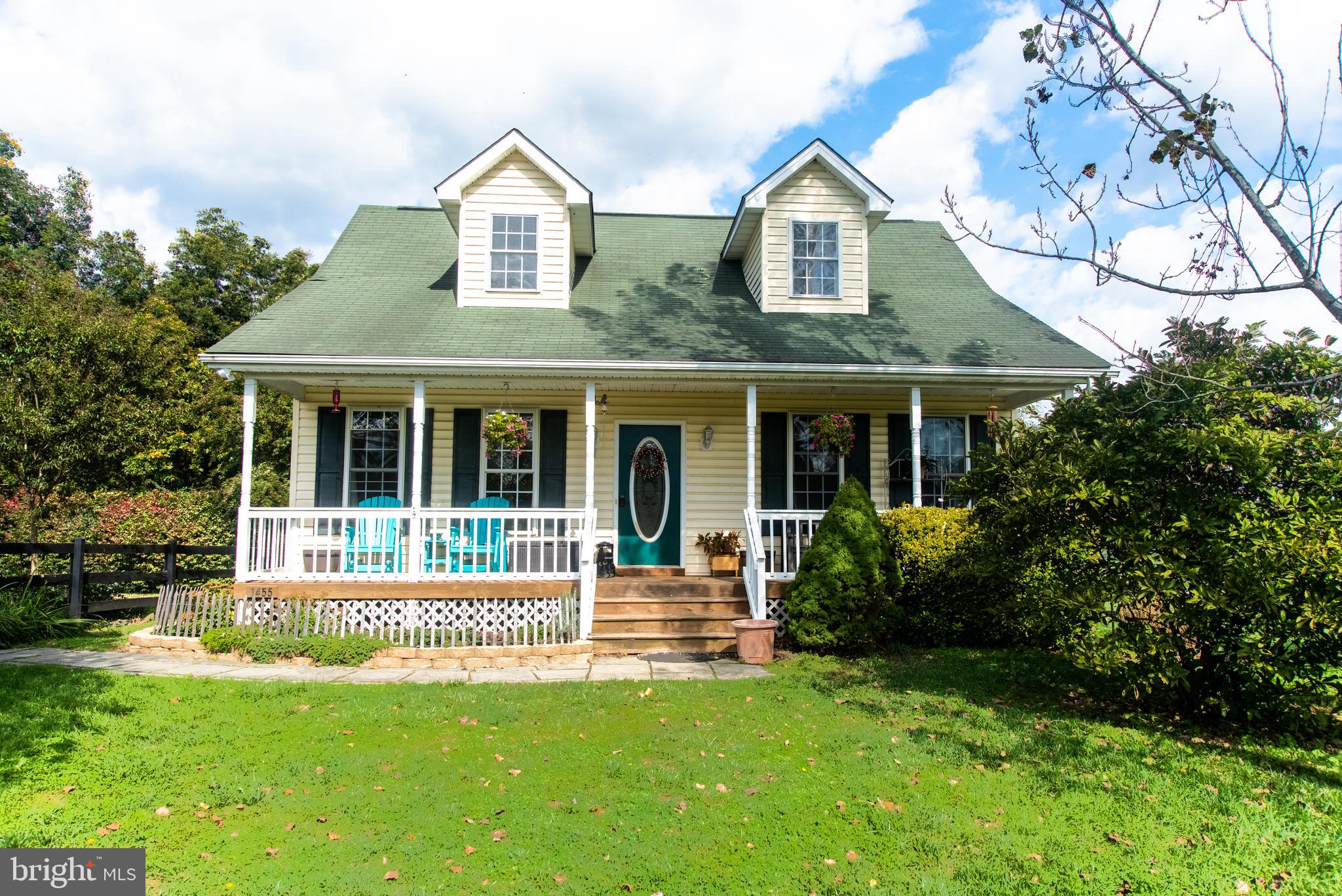 NEIGHBORHOOD - Residential Lease