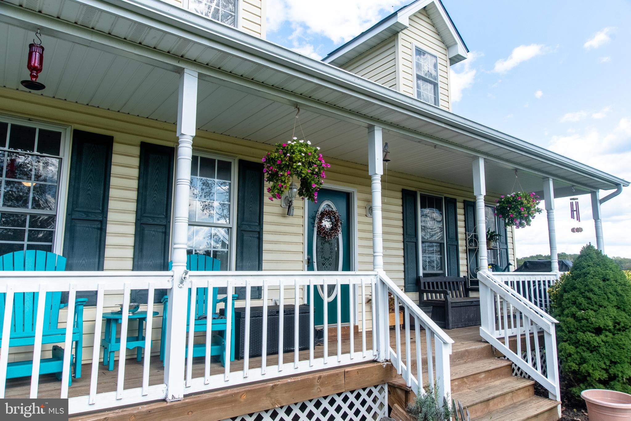 NEIGHBORHOOD - Residential Lease