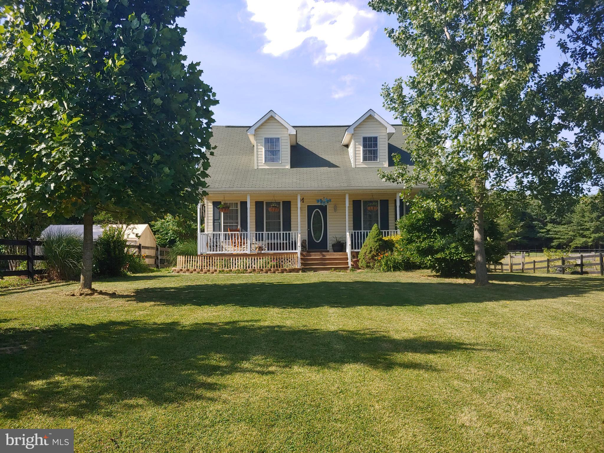 NEIGHBORHOOD - Residential Lease