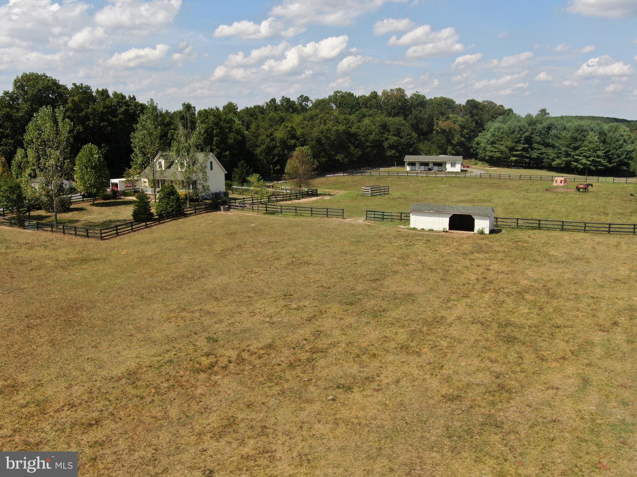 NEIGHBORHOOD - Residential Lease