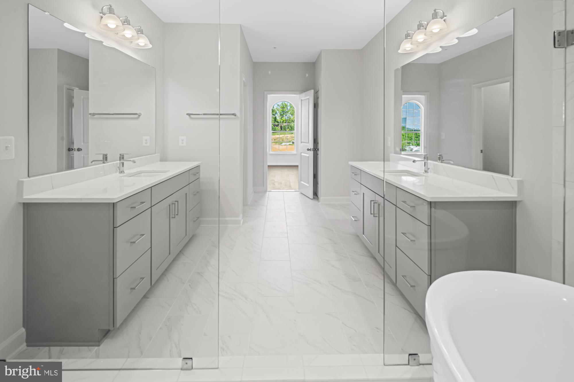 POTOMAC OVERLOOK - Residential