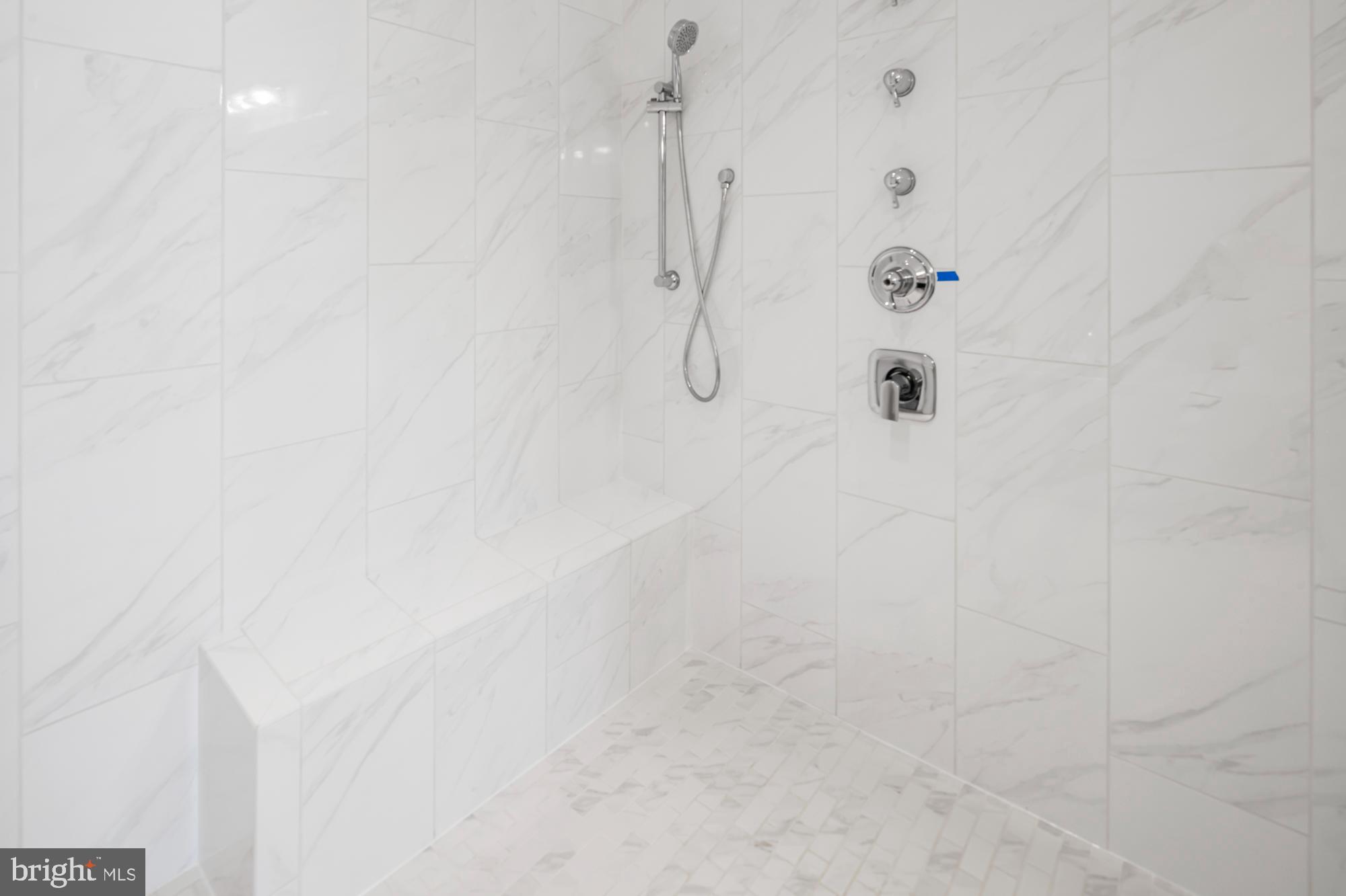 POTOMAC OVERLOOK - Residential