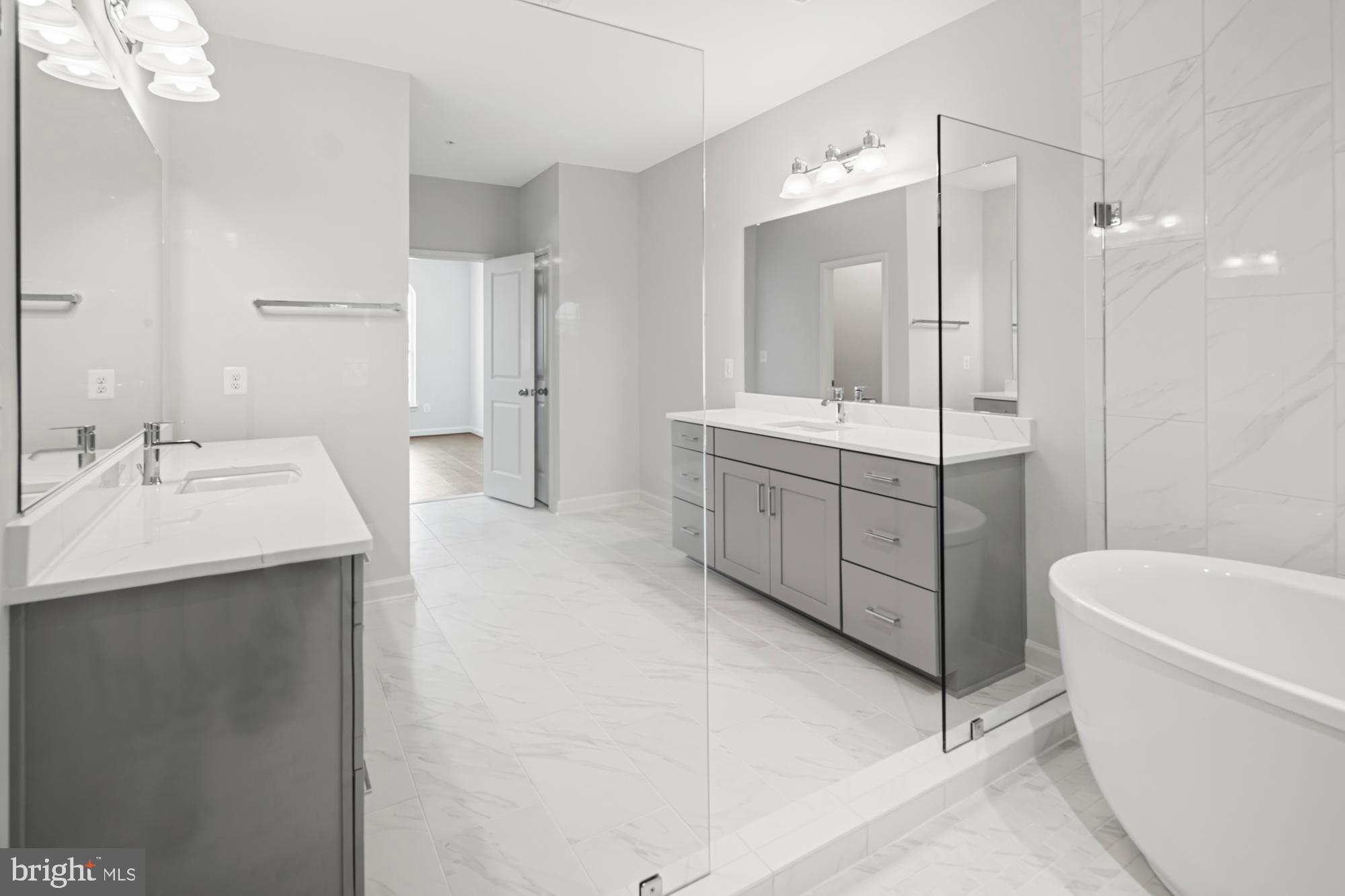 POTOMAC OVERLOOK - Residential