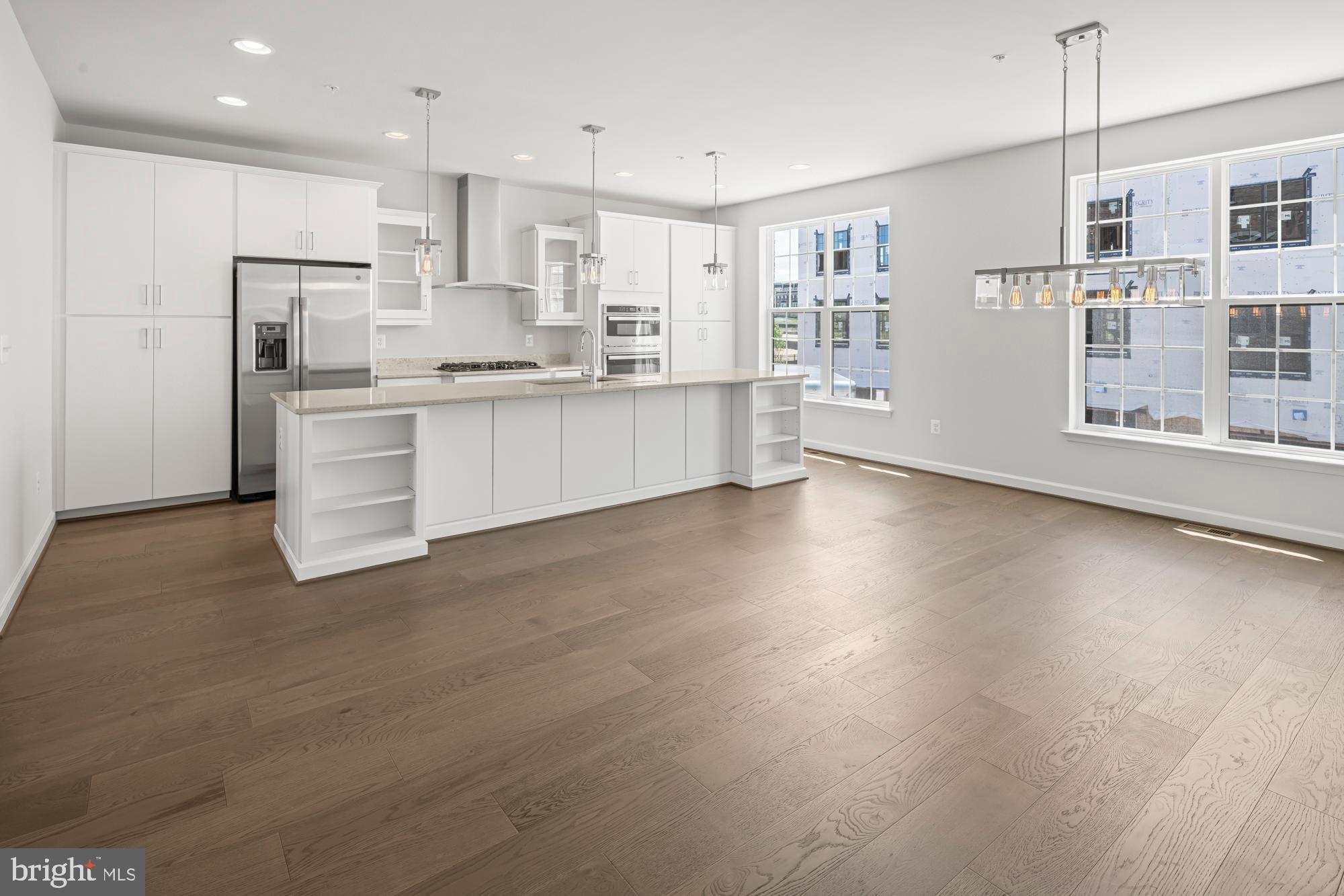 POTOMAC OVERLOOK - Residential