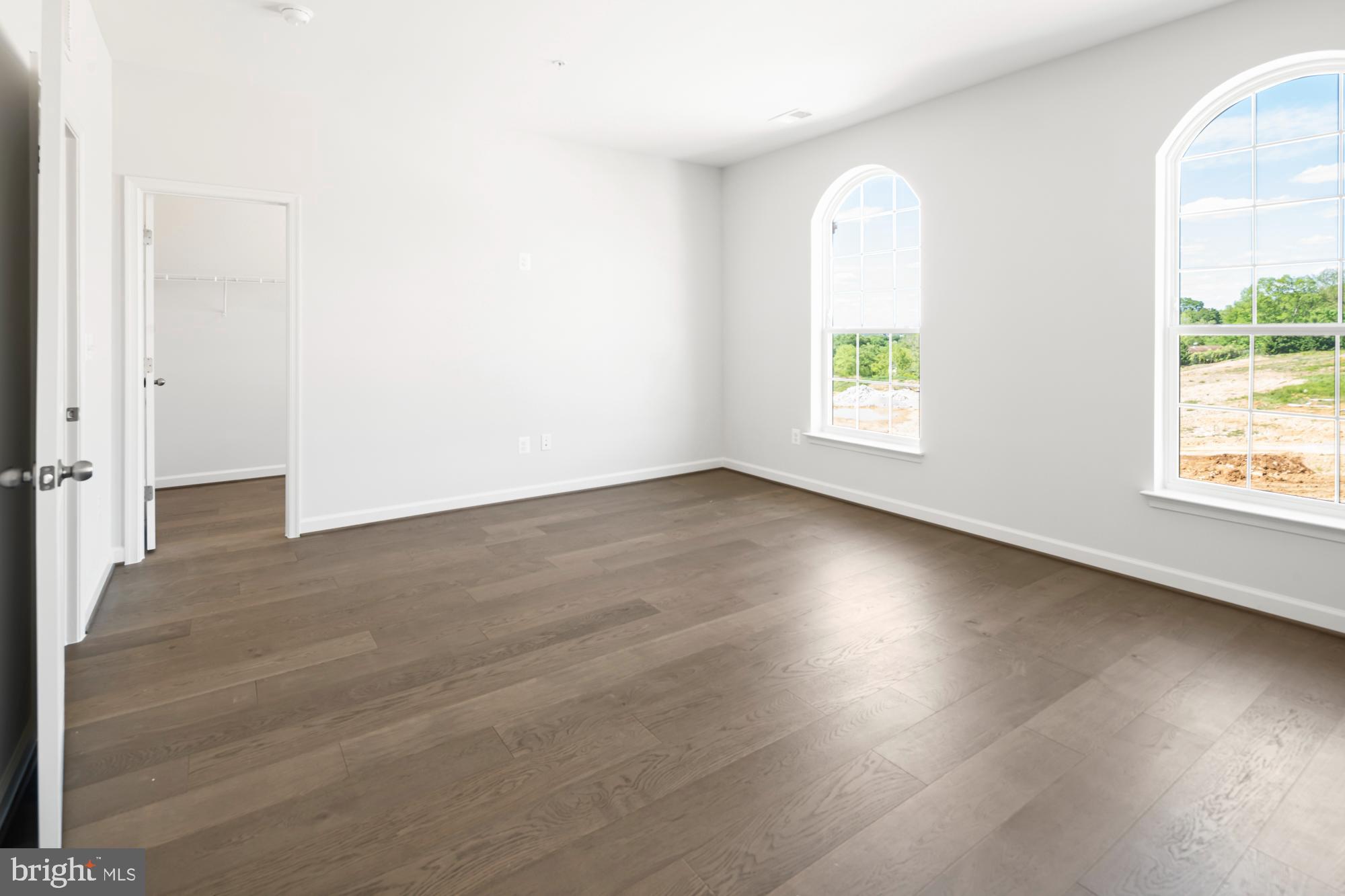 POTOMAC OVERLOOK - Residential