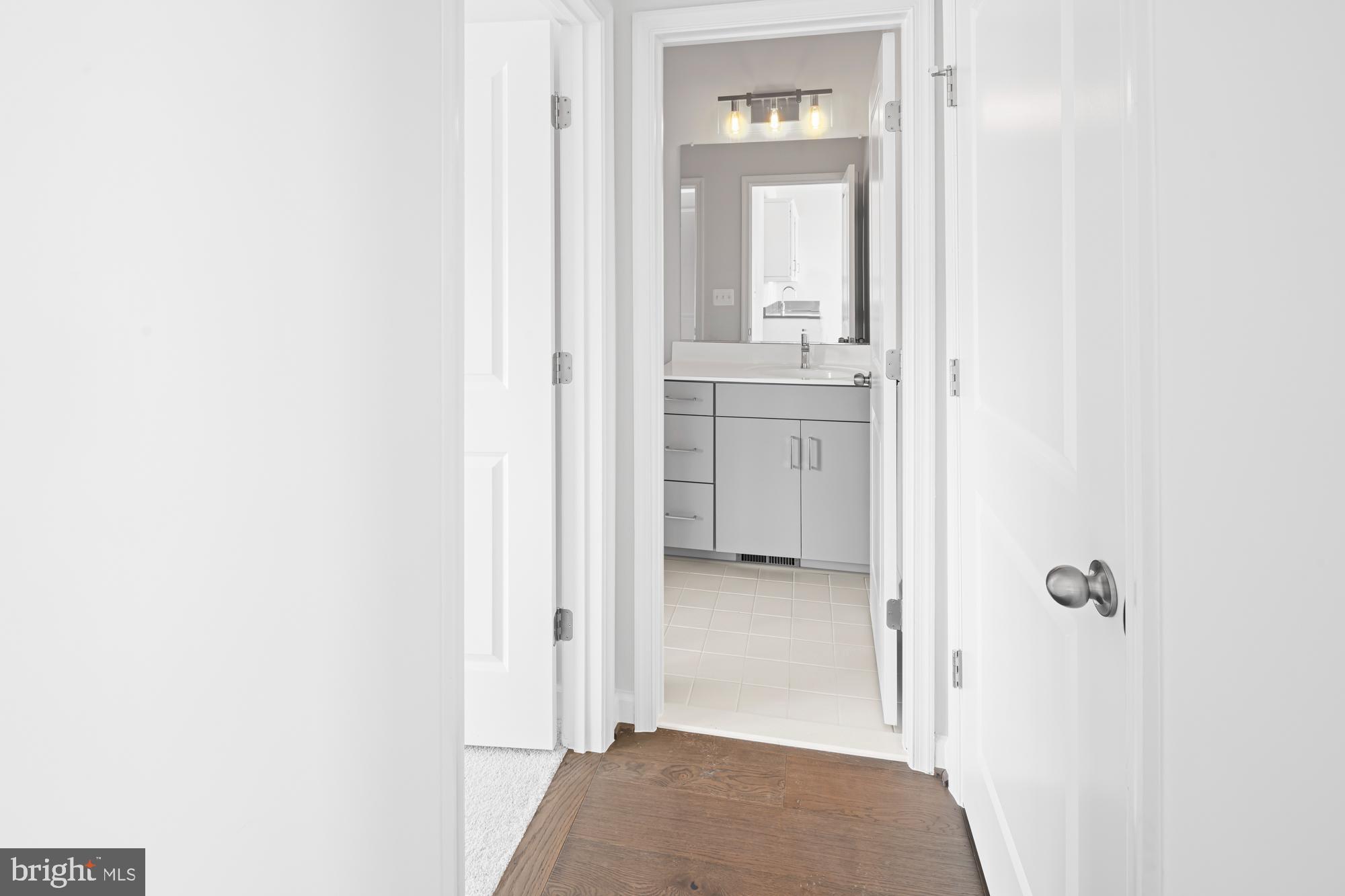 POTOMAC OVERLOOK - Residential