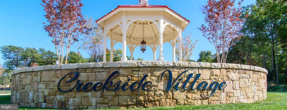 CREEKSIDE VILLAGE - Residential