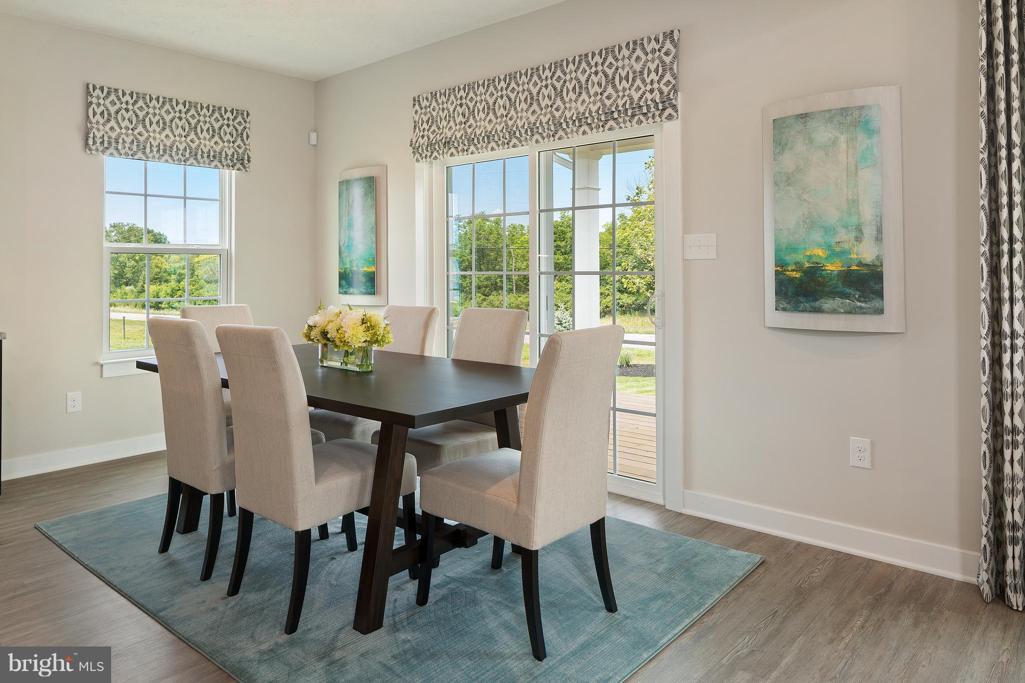 CREEKSIDE VILLAGE - Residential