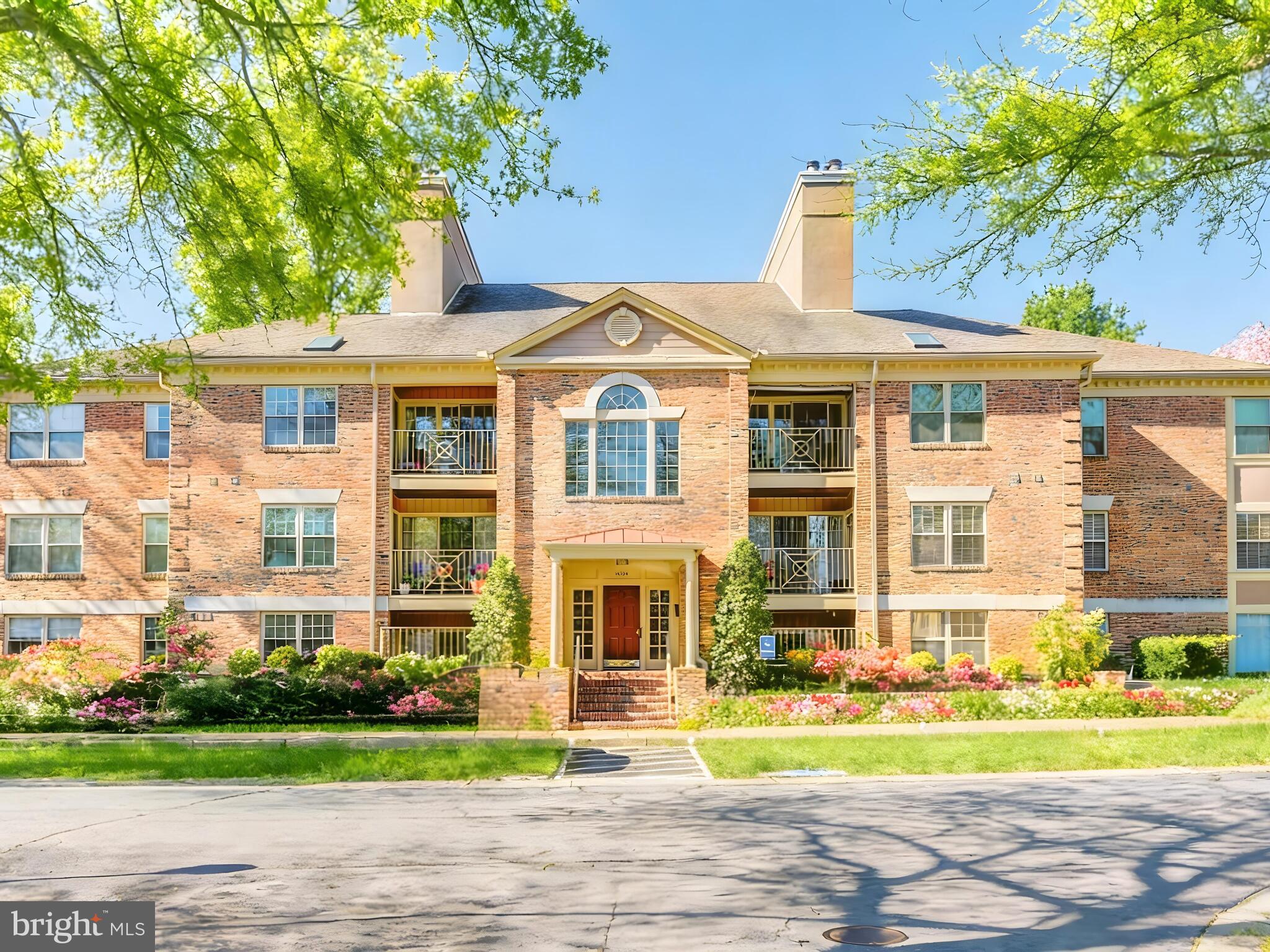 LOVETON FARMS - Residential