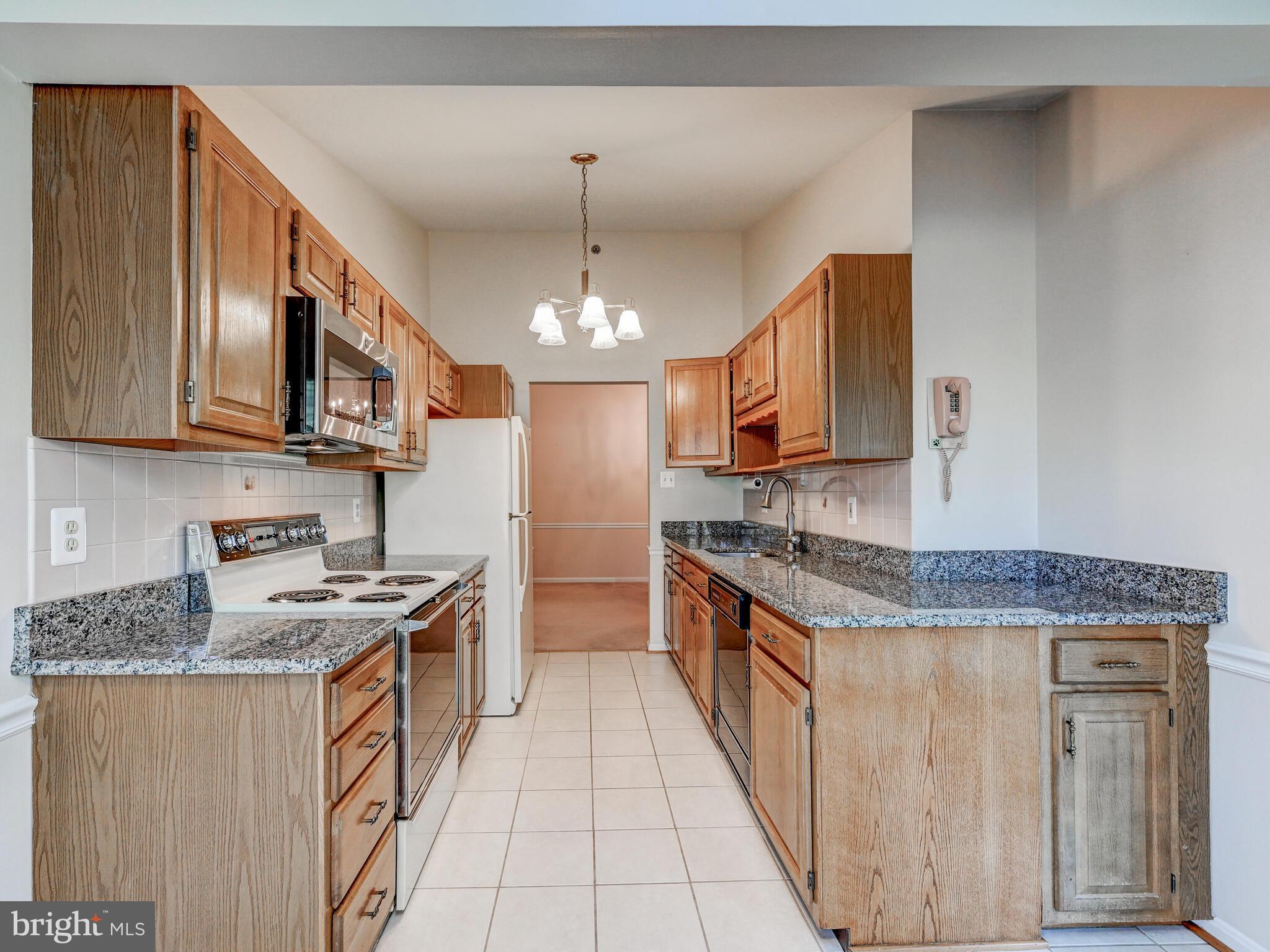 LOVETON FARMS - Residential