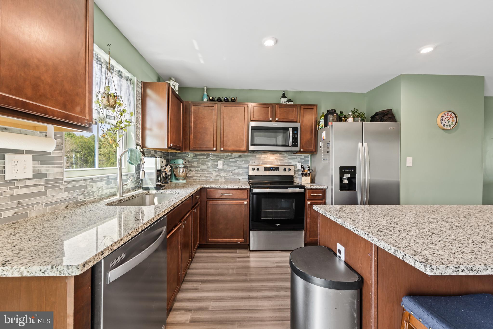101 RICHARDS CT