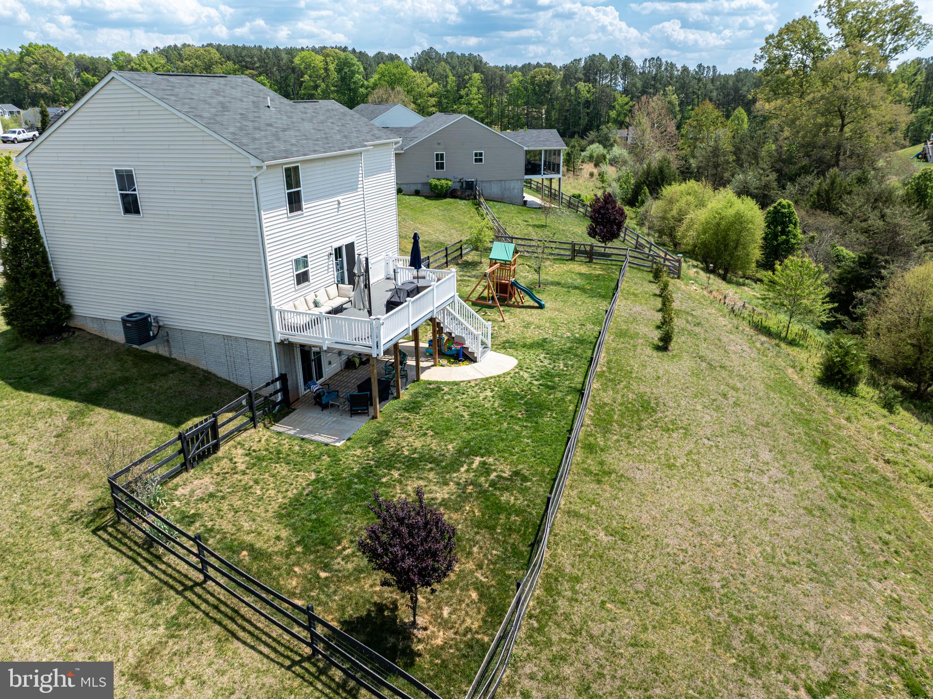 101 RICHARDS CT