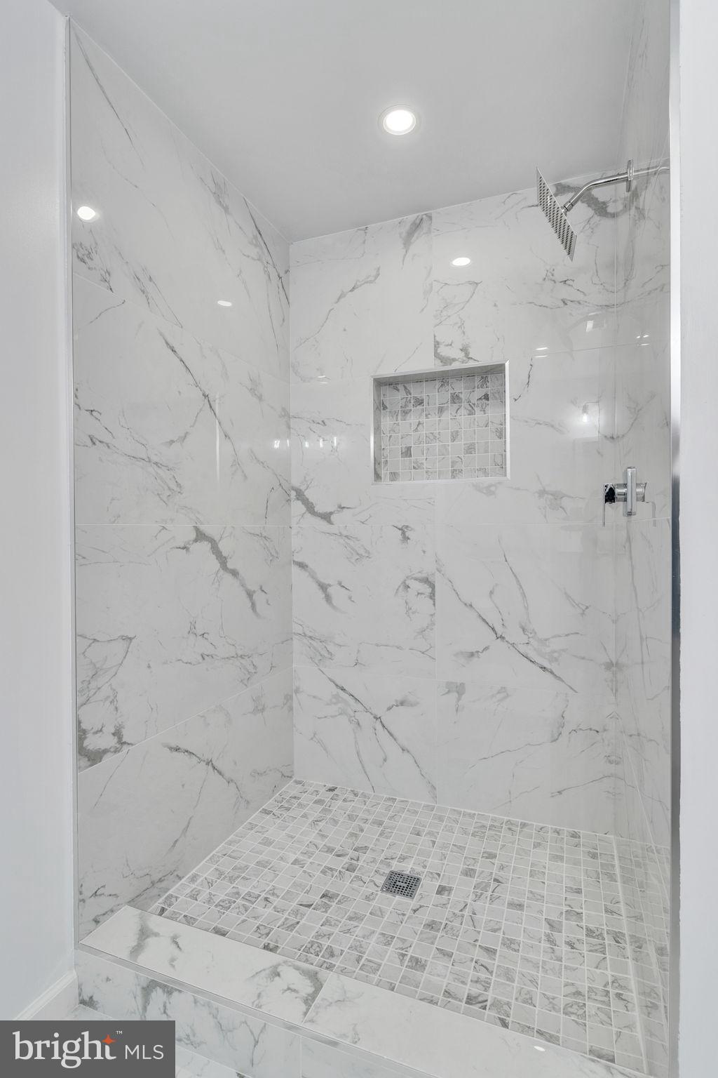 TIGNOR WEST-PLAT ONE> - Residential