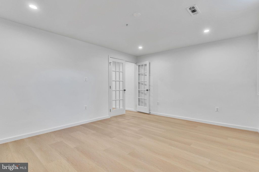 listing image 51