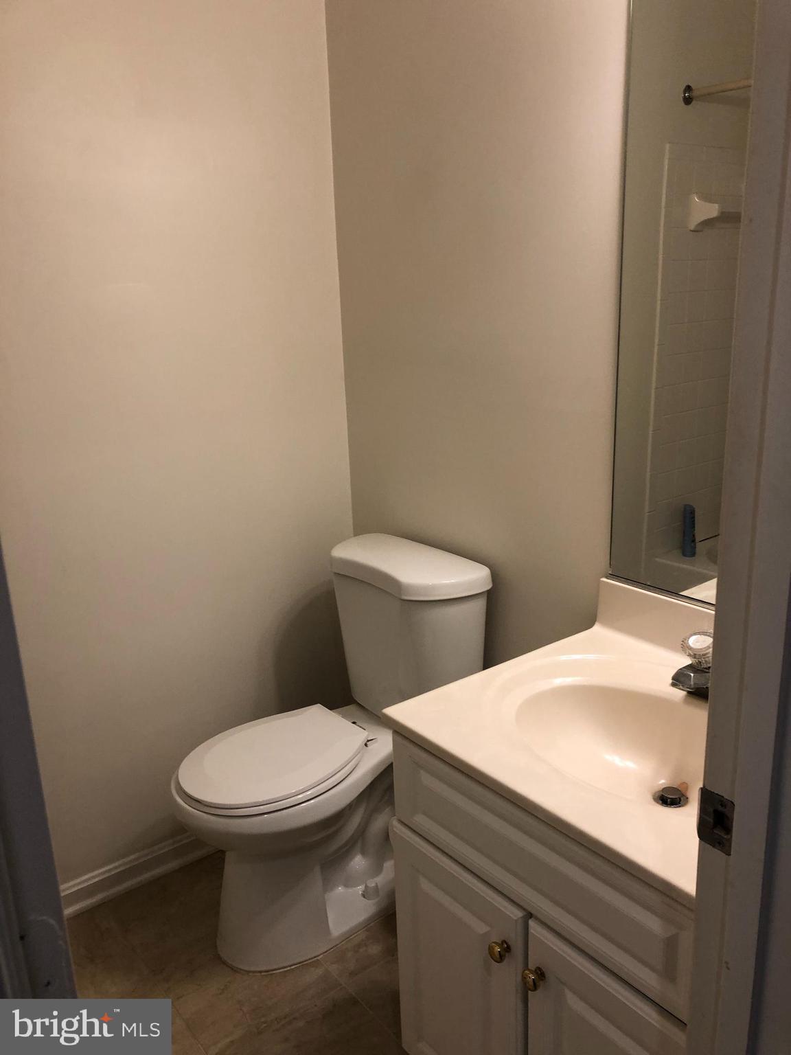 CASCADES - Residential Lease