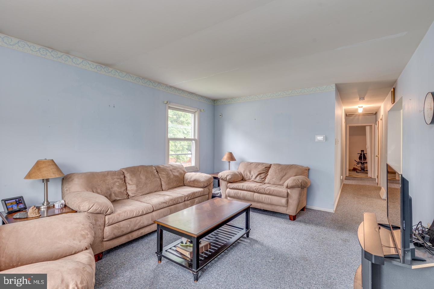 130 W EVESHAM AVENUE