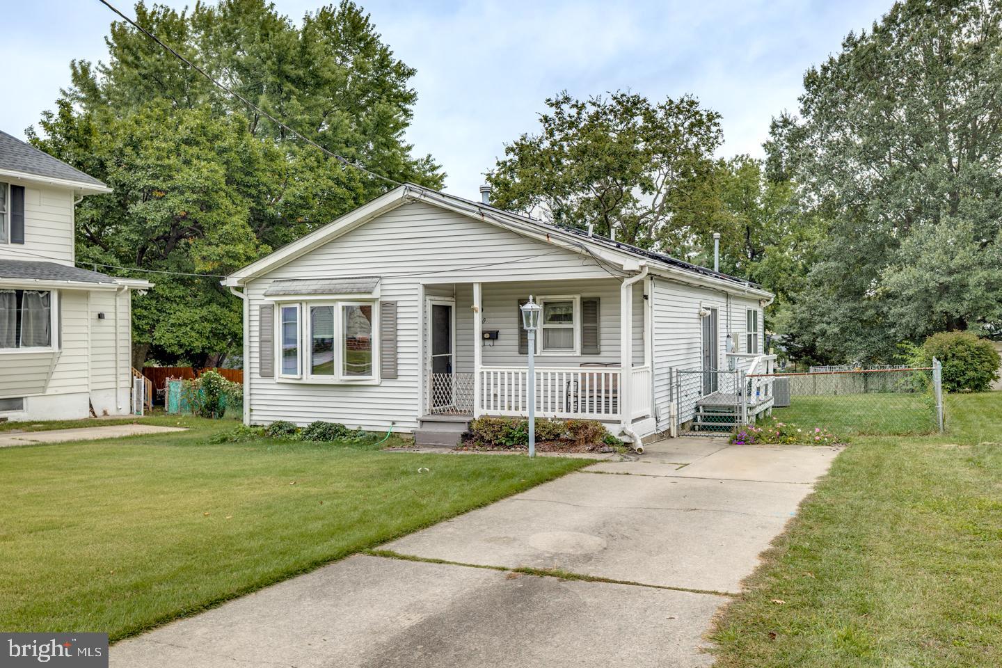 130 W EVESHAM AVENUE