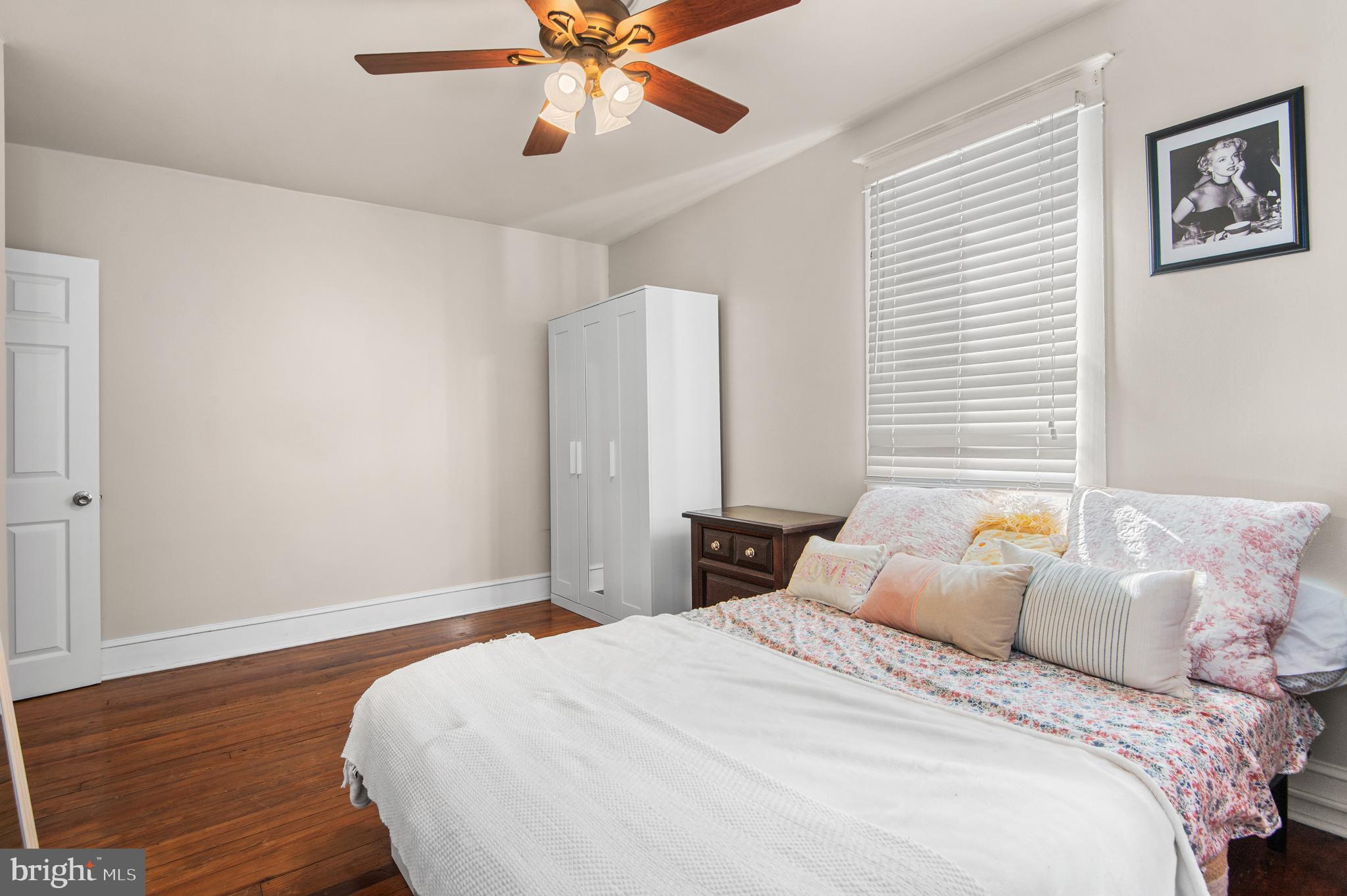 HOLMESBURG - Residential