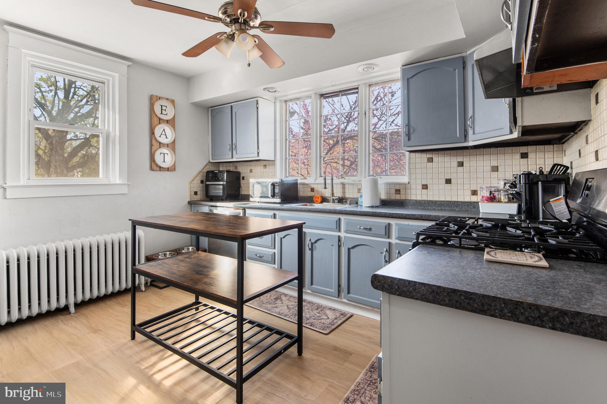 HOLMESBURG - Residential