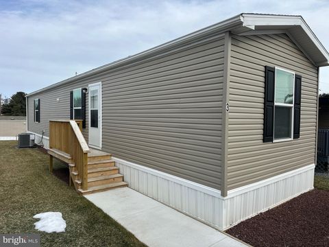 Mobile Home For Sale - 3 Woodland Lane #LOT 3<br/> MERTZTOWN, PA 19539