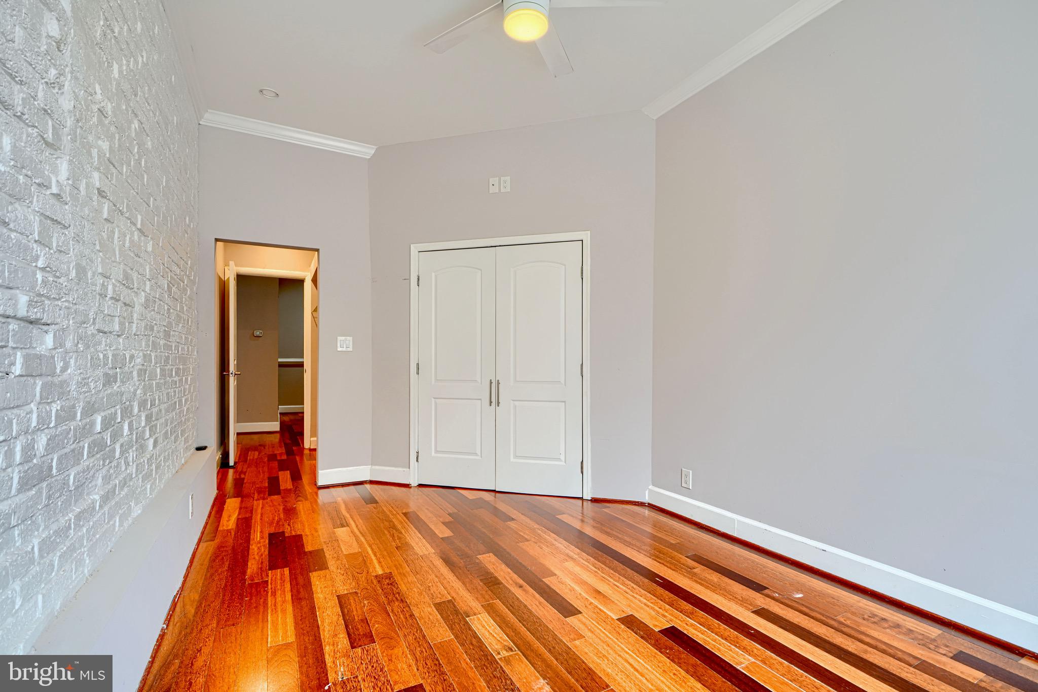 FEDERAL HILL HISTORIC DISTRICT - Residential Income