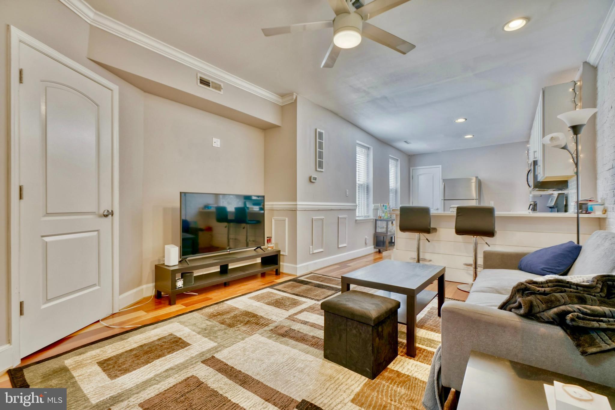 1302 S CHARLES STREET