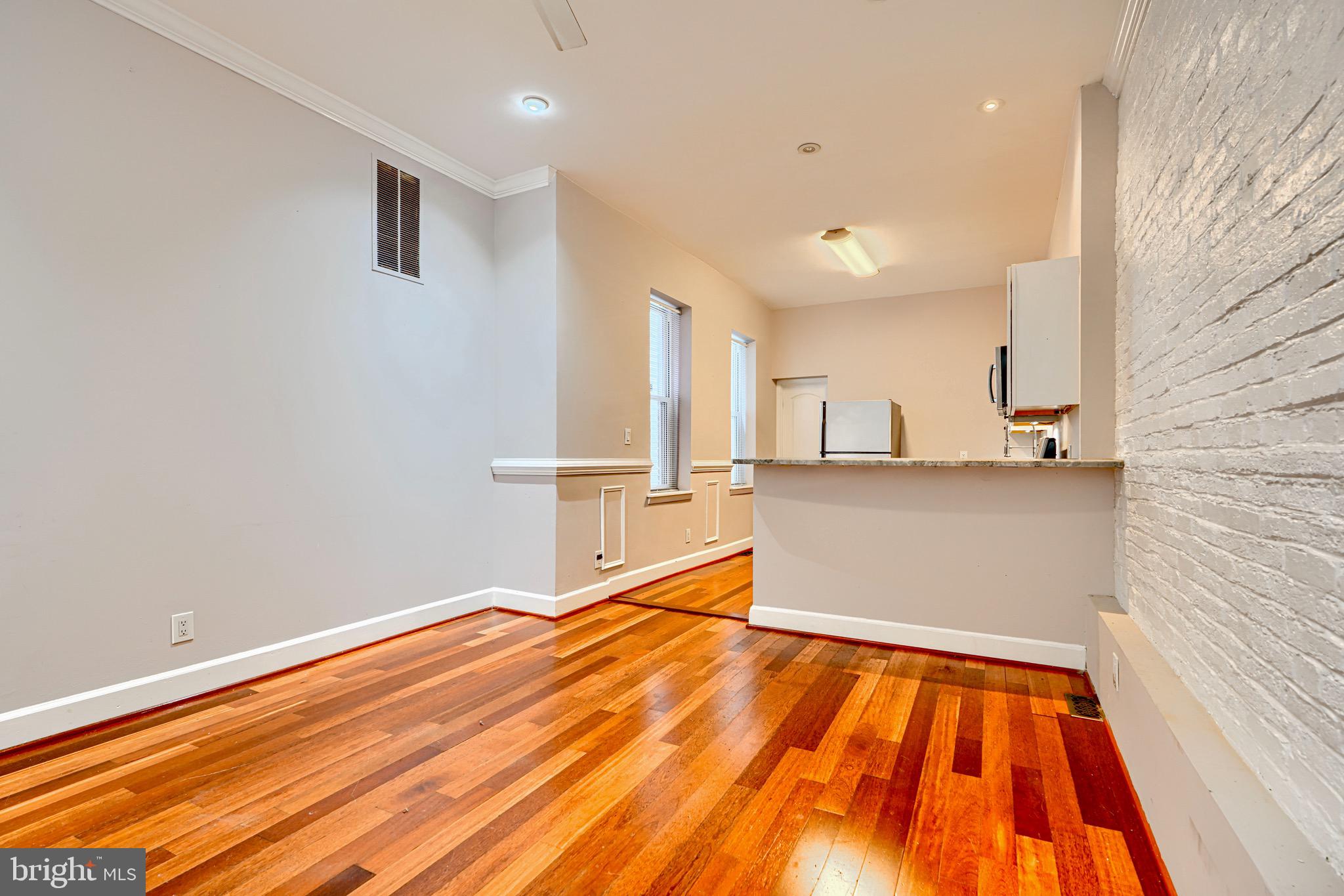 FEDERAL HILL HISTORIC DISTRICT - Residential Income