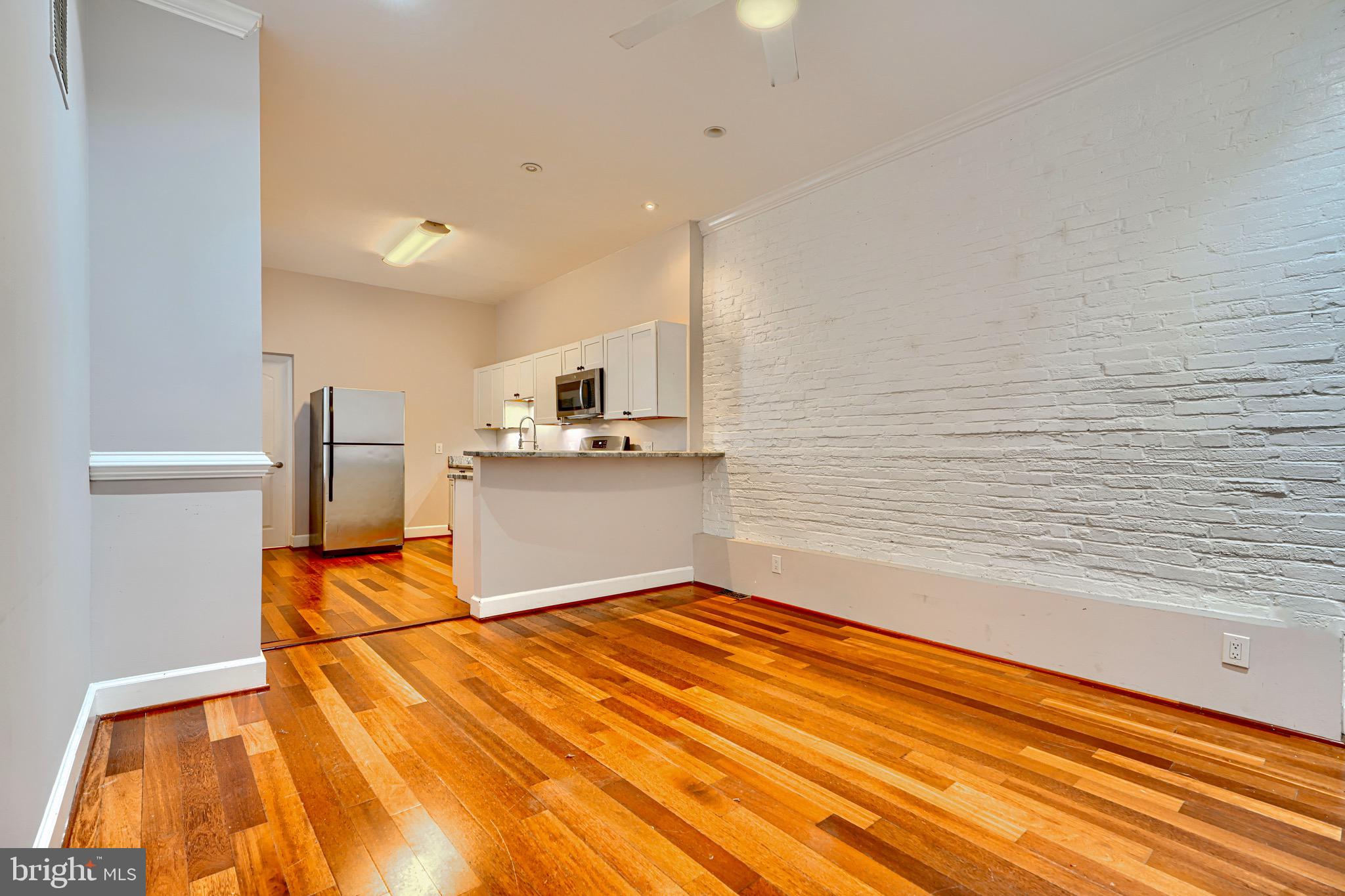 FEDERAL HILL HISTORIC DISTRICT - Residential Income