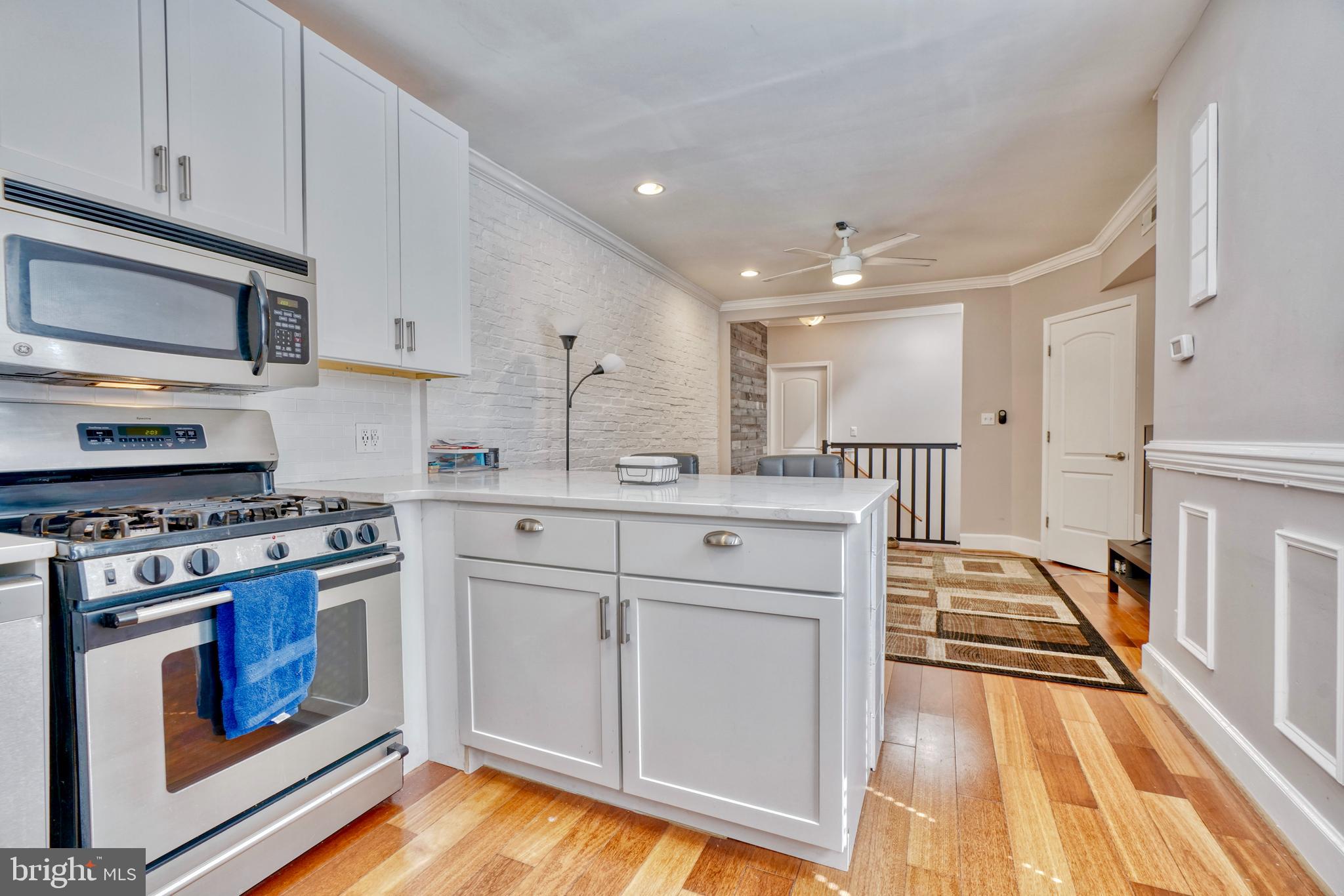 FEDERAL HILL HISTORIC DISTRICT - Residential Income