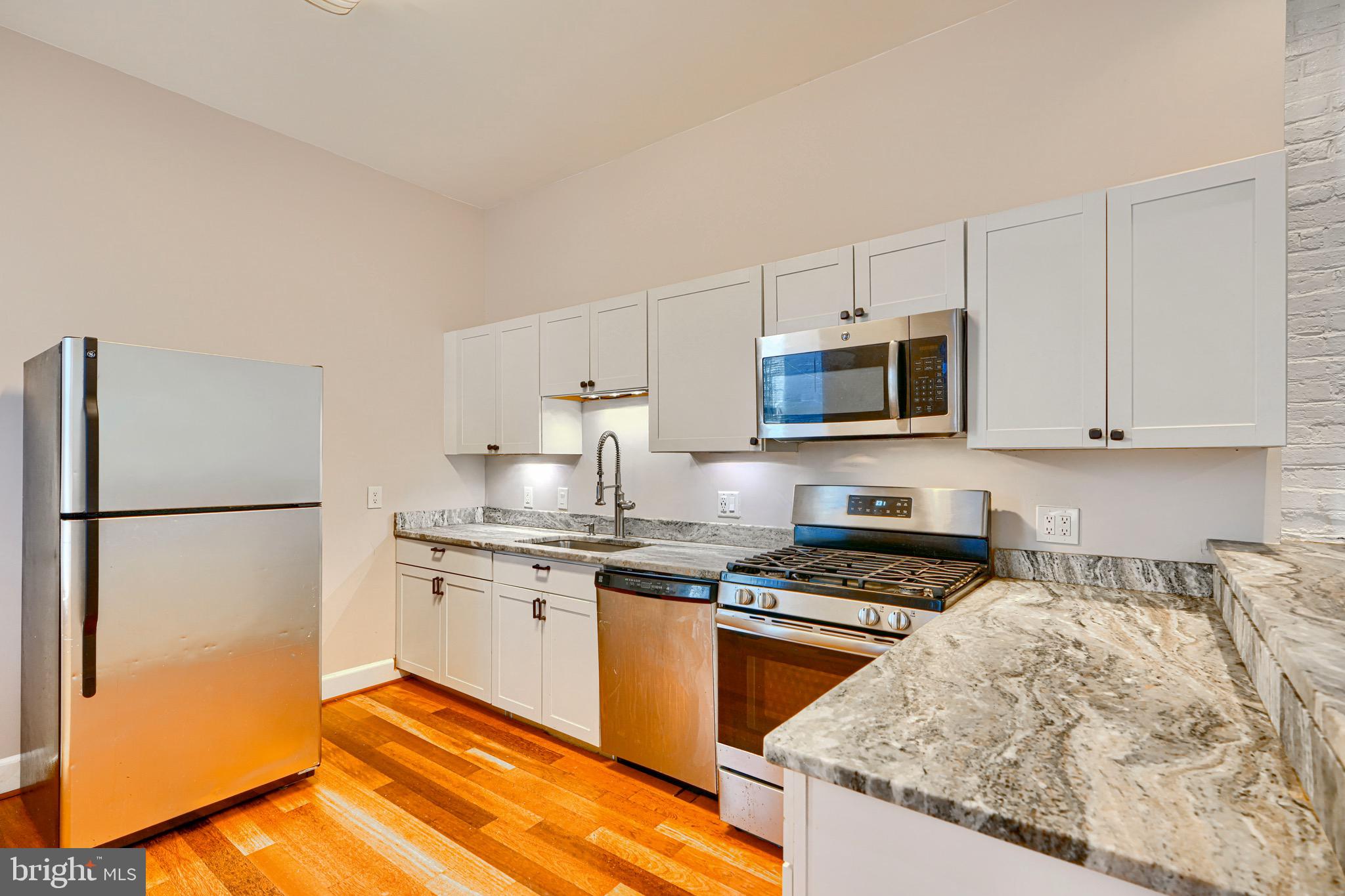 FEDERAL HILL HISTORIC DISTRICT - Residential Income