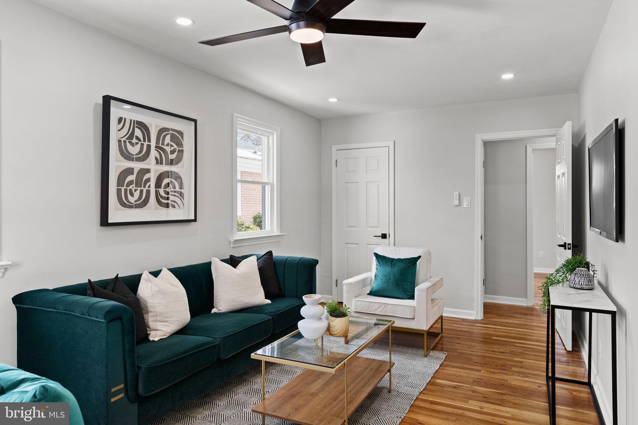 MILMONT PARK - Residential