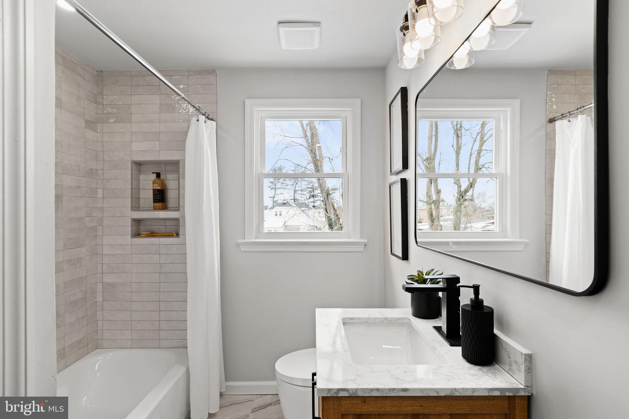 MILMONT PARK - Residential