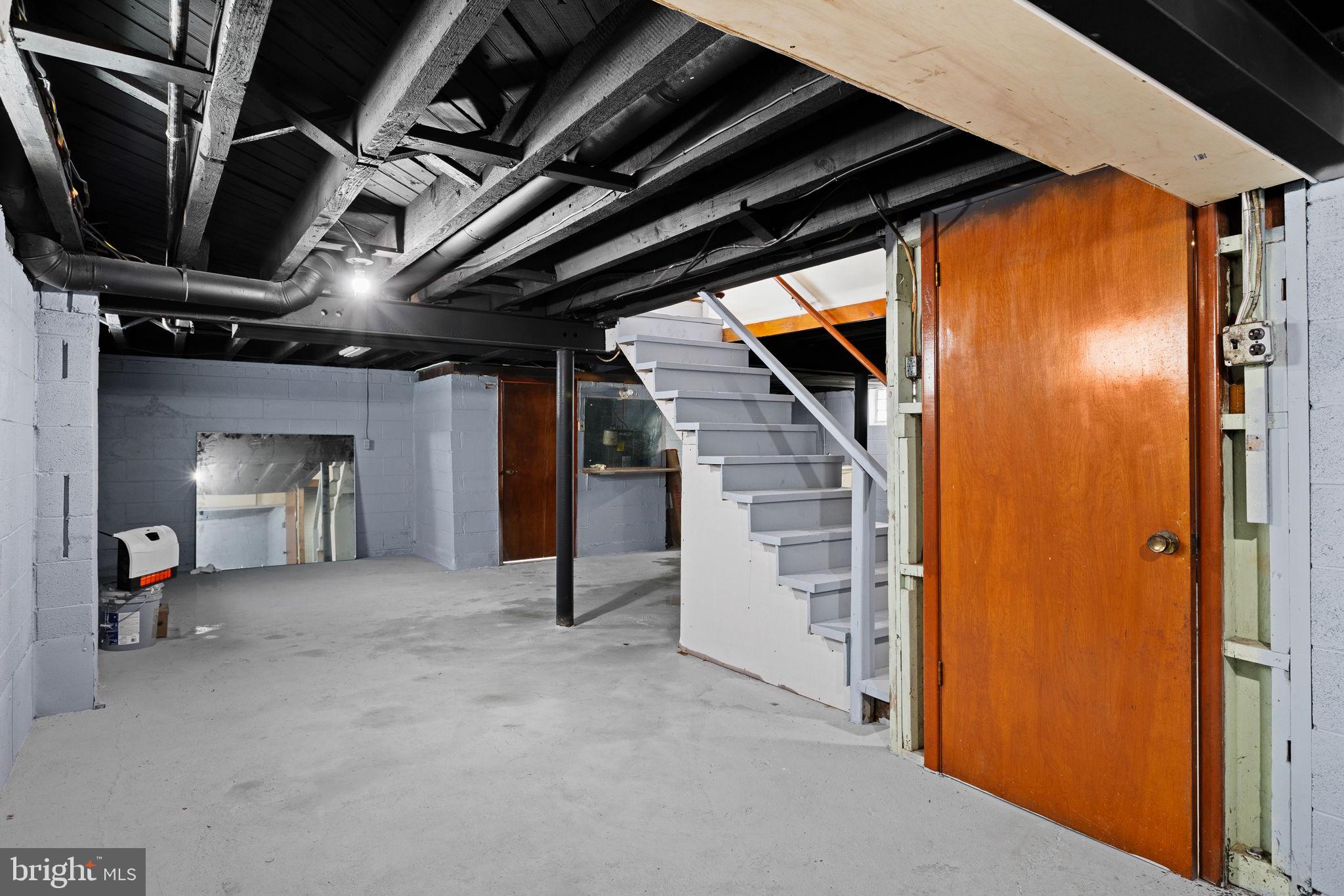 MILMONT PARK - Residential