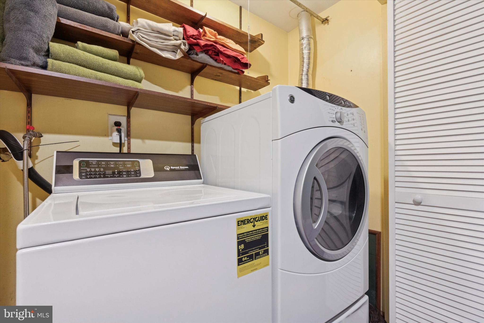 ORCHARD COURTS - Residential