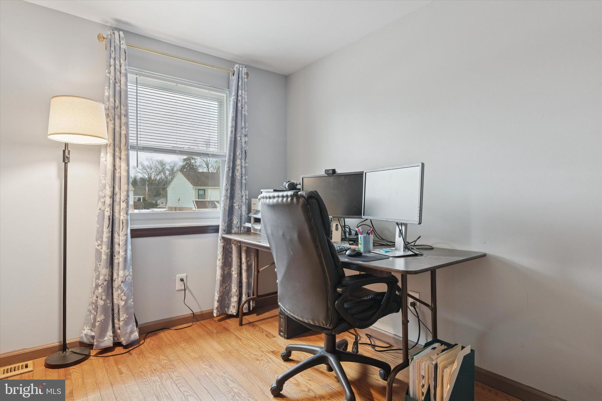 ORCHARD COURTS - Residential