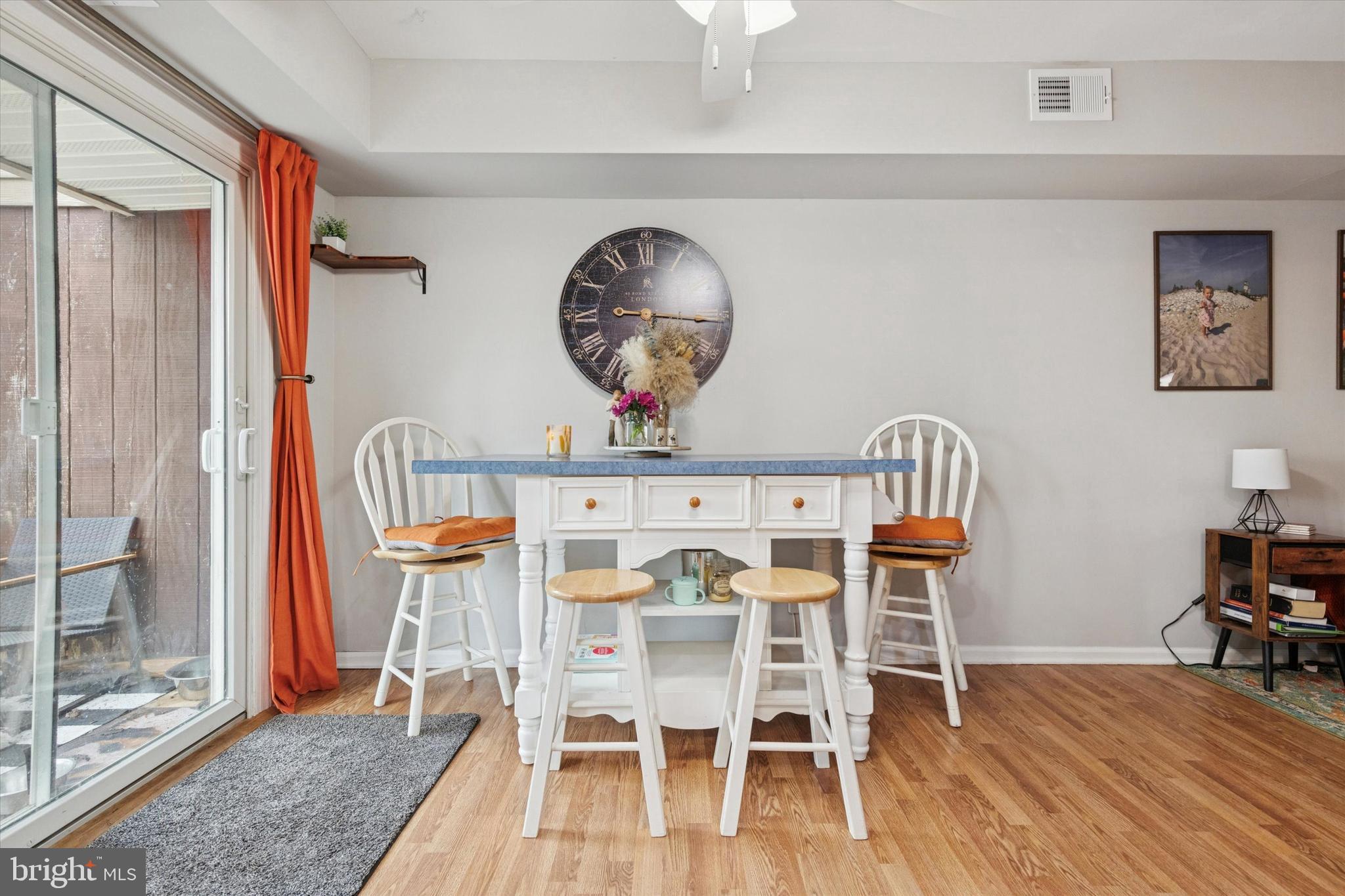 ORCHARD COURTS - Residential