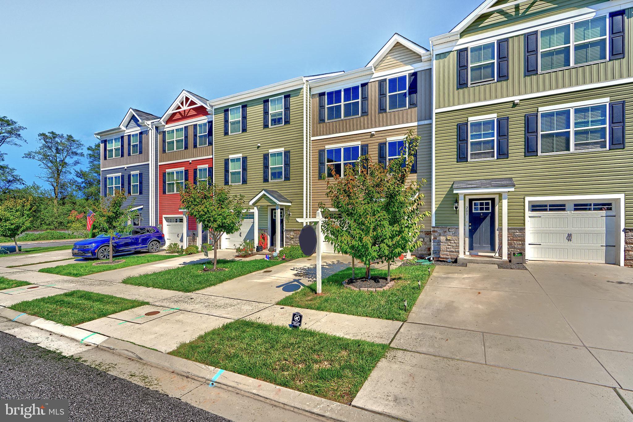 MEADE'S CROSSING - Residential