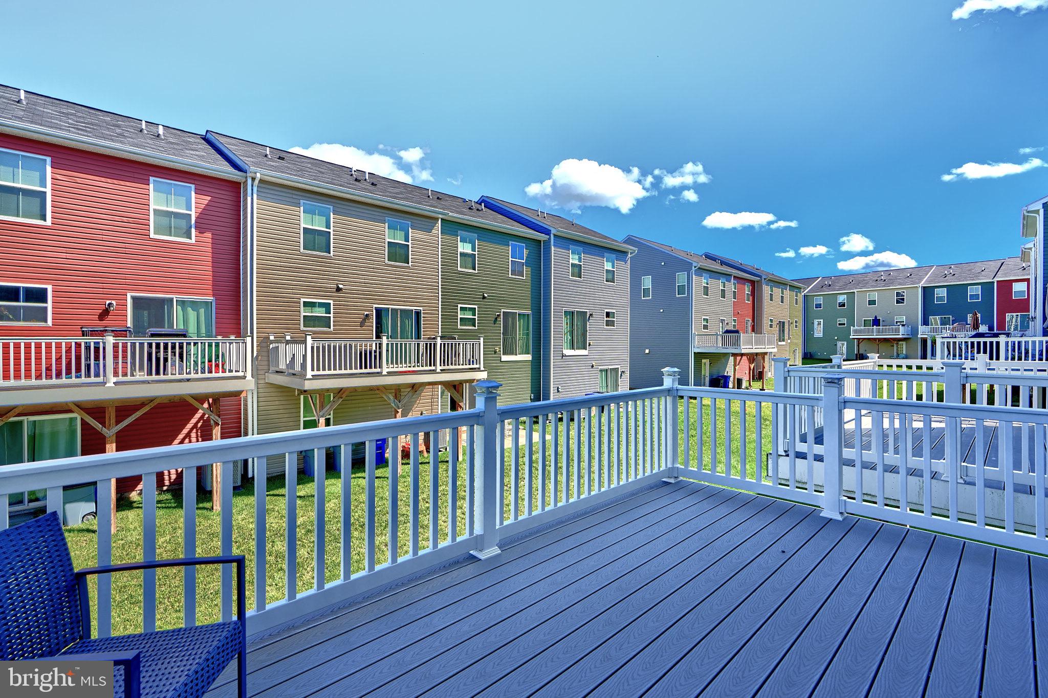 MEADE'S CROSSING - Residential