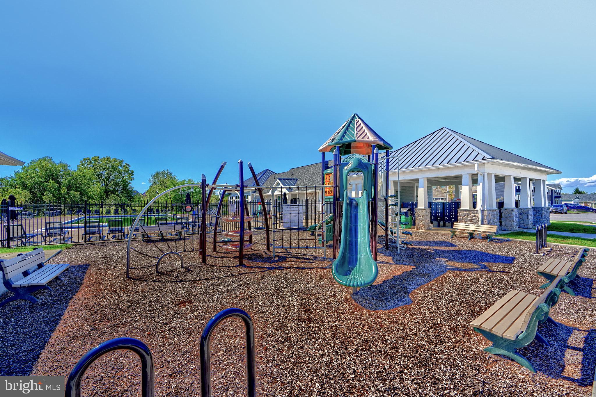 MEADE'S CROSSING - Residential