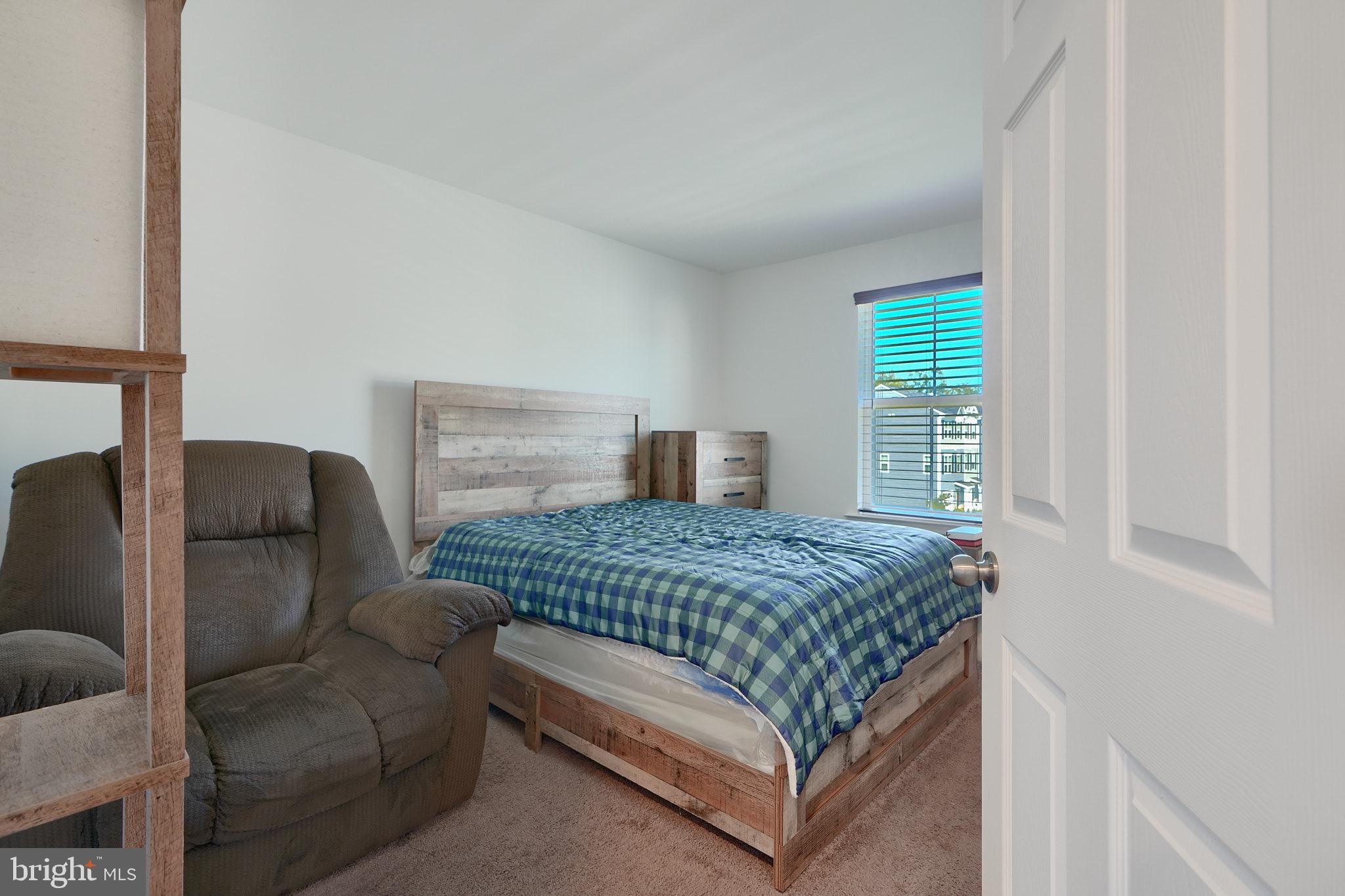 MEADE'S CROSSING - Residential