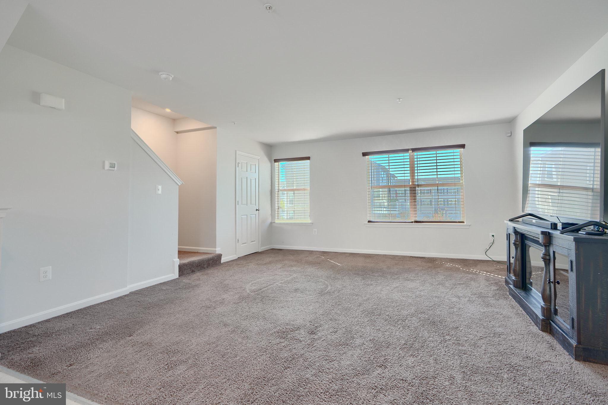 MEADE'S CROSSING - Residential